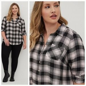 Torrid Womens Size 2X Relaxed Fit Brushed Rayon Button up Shirt